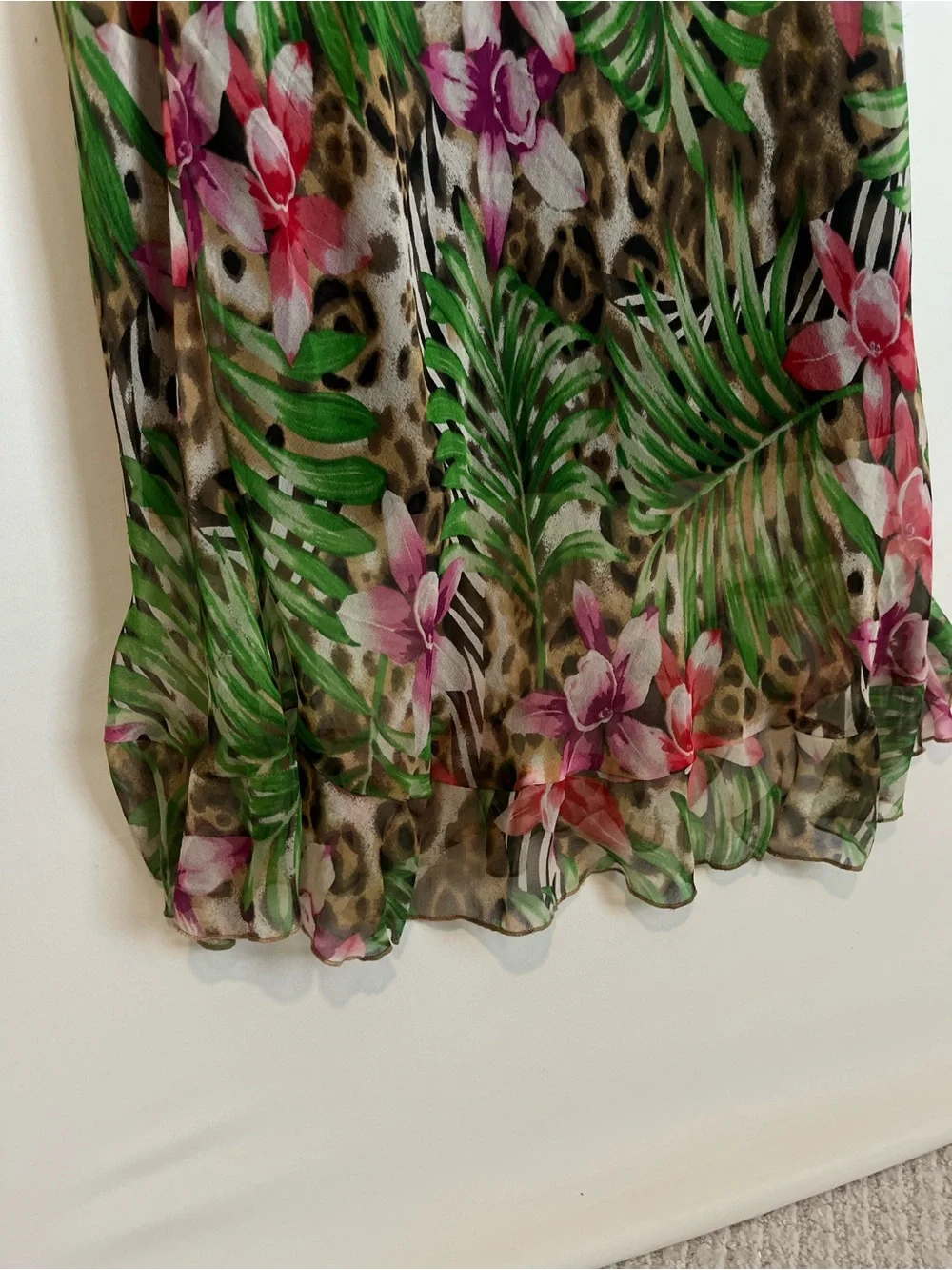 Signature by Robbie Bee 2-Piece Dress
*Fits similar to size 8- marked 12* - Picture 10 of 14